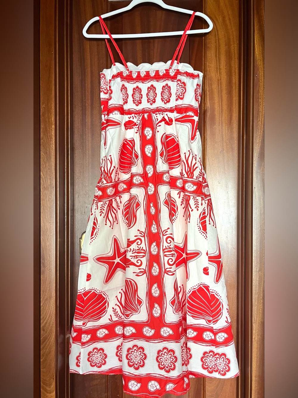 moon river red & white seashell print scalloped neckline dress ( Farm Rio Ainika - Picture 4 of 5